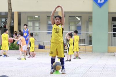 Bóng rổ – Môn thể thao tăng cường chiều cao tốt nhất cho trẻ